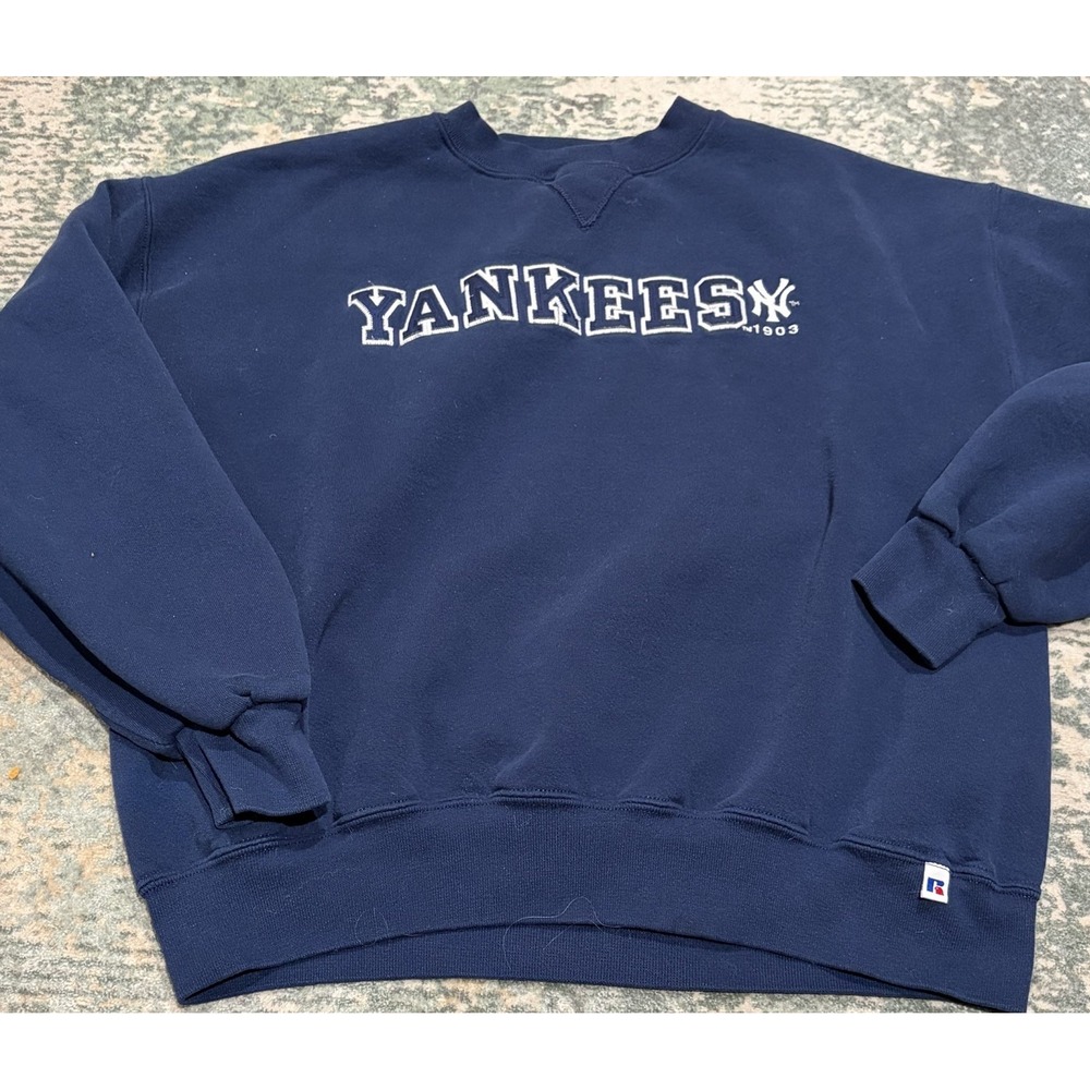 Vintage 90s Russell NY Yankees Crewneck Sweatshirt Navy Blue XL Embroidered